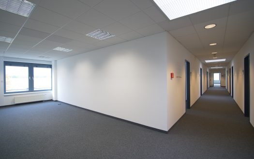 Helle & moderne Büros nahe A10